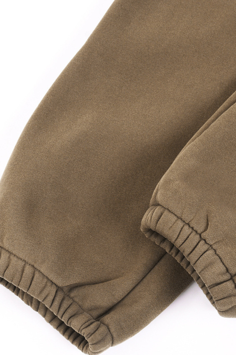 Men's discounted  hem-trimmed pants