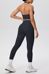 Women's Athletic Set:Healterneck Bra And Side Pocket Legging