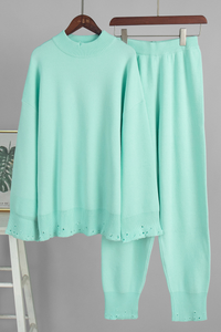 Cracked-out sweater set