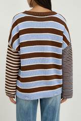 Women Crew Neck Contrast Stripe Distressed Hem Knit Sweater