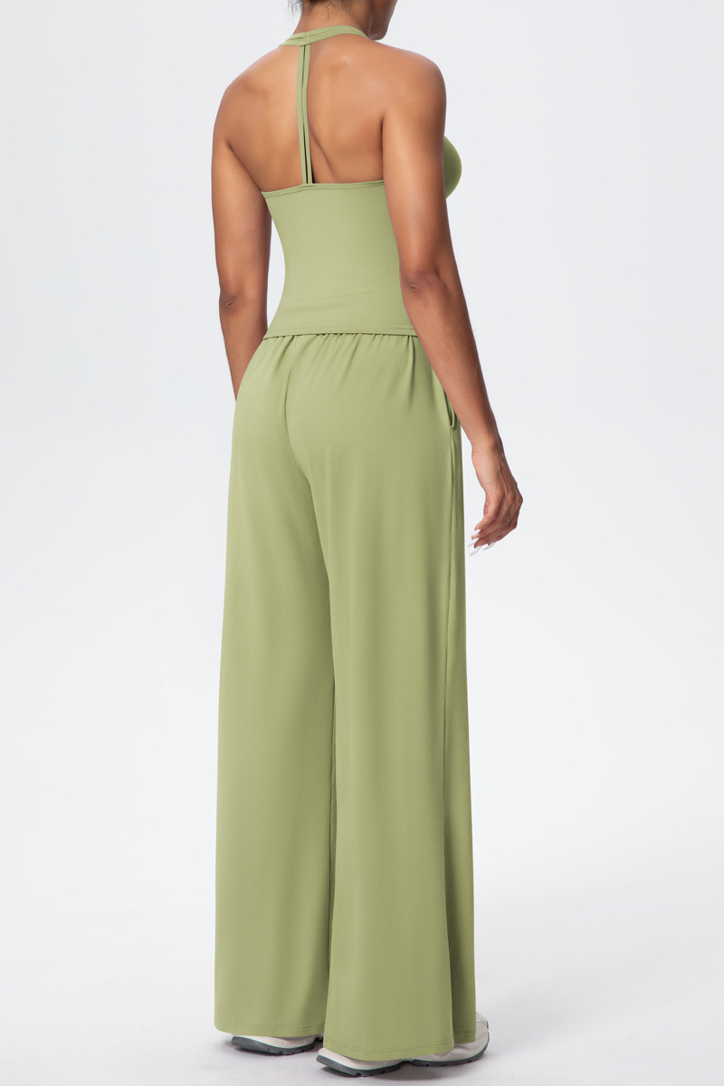 Women’s Set: Halterneck Tank Top & Wide-Leg Pants