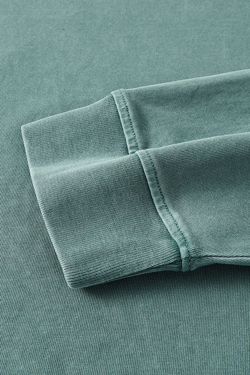 Long-sleeved T-shirt