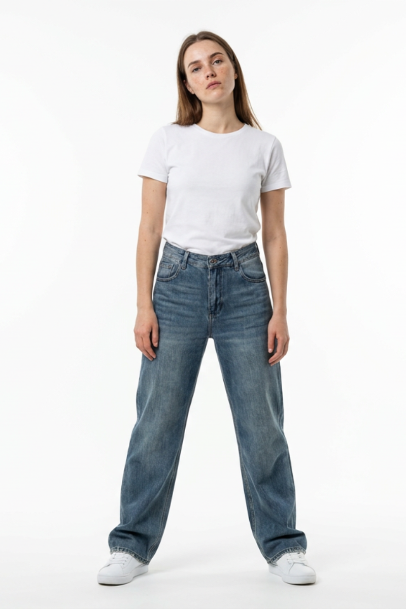 Women's 100% Cotton Dirty Washed Relaxed Straight Leg Jeans