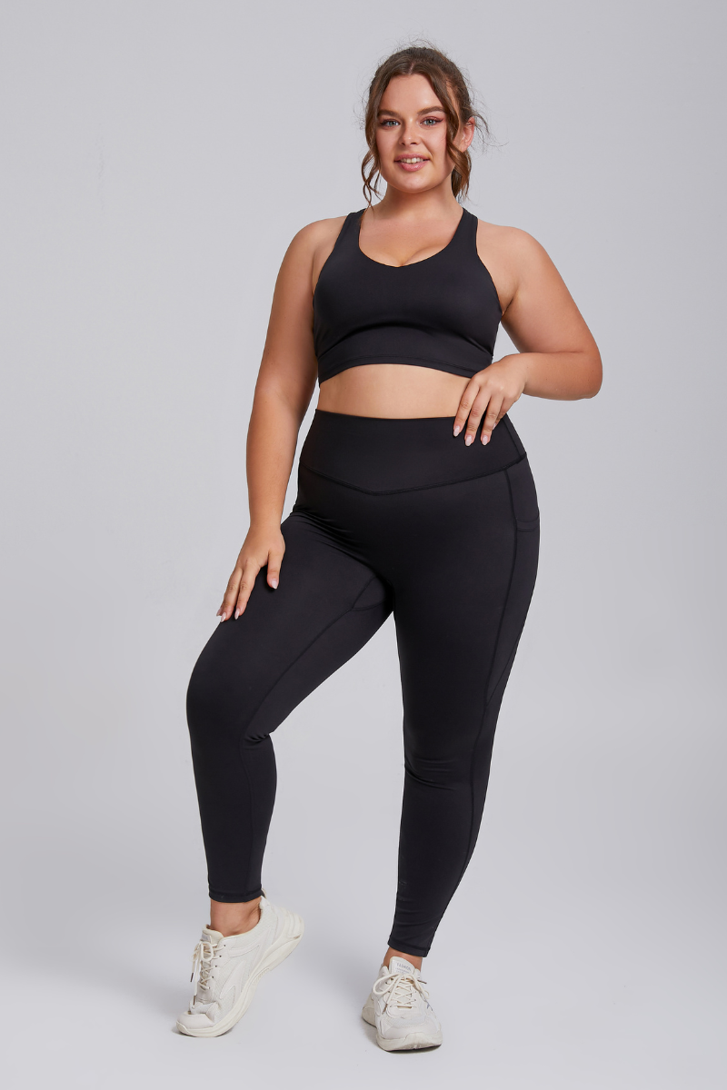 Plus Women's Butter-Soft Sports Bra & Pocket Yoga Leggings Two-Piece Set