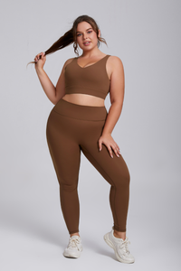 Plus Women's Thin-Strap Sports Bra & Butt-Lifting Yoga Leggings Set