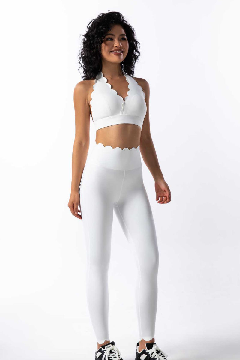 Women's Scalloped Halterneck Bra And Leggings 2 Piece Set