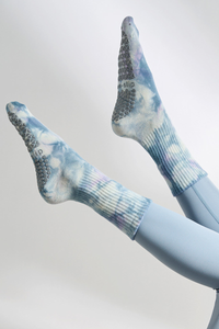 Women's Ombre Gradient Crew Yoga Grip Full-Toe Socks