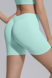 Women's Seamless V Back Lifting Hip No Front Seam Yoga Short