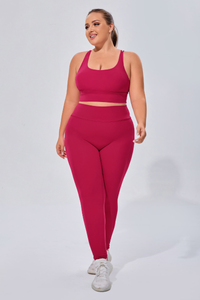 Plus Women's Sports Bra & Butt-Lifting Yoga Leggings Set