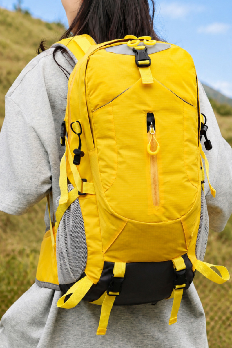Unisex Large-Capacity Lightweight Outdoor Hiking Backpack