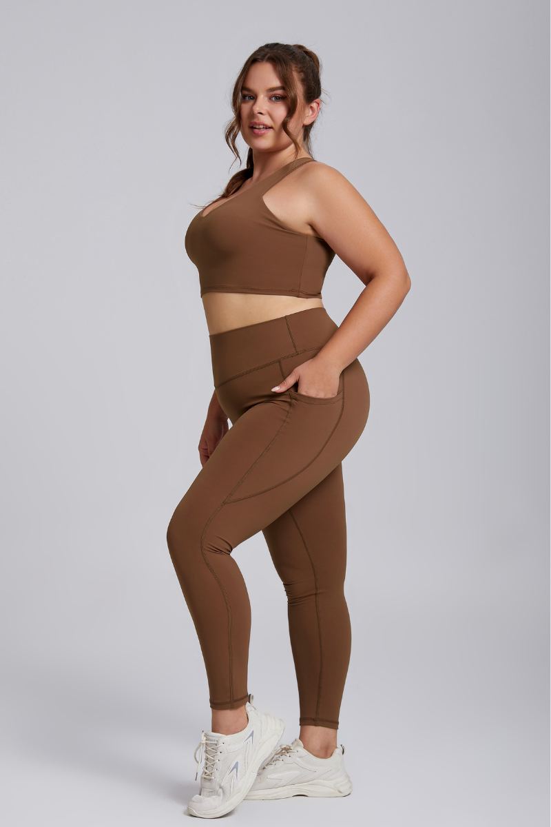 Plus Women's Butter-Soft Sports Bra & Pocket Yoga Leggings Two-Piece Set