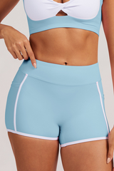 Color-contrast yoga shorts
