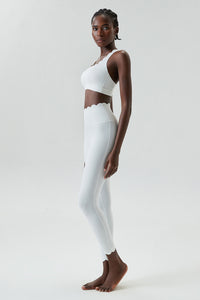 Women Wave Liquid Seamless High Stretch Midweight Yoga Set - Removable Cup Bra & Contoured Tights