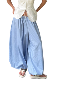 Wide-leg, relaxed, lantern-style pants