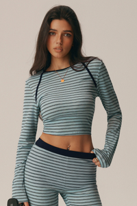 Women Striped Crew Neck Contrast Long Sleeve Cropped Top