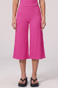 Women's Breathable Brushed Panel Seam Wide Capri Yoga Pants