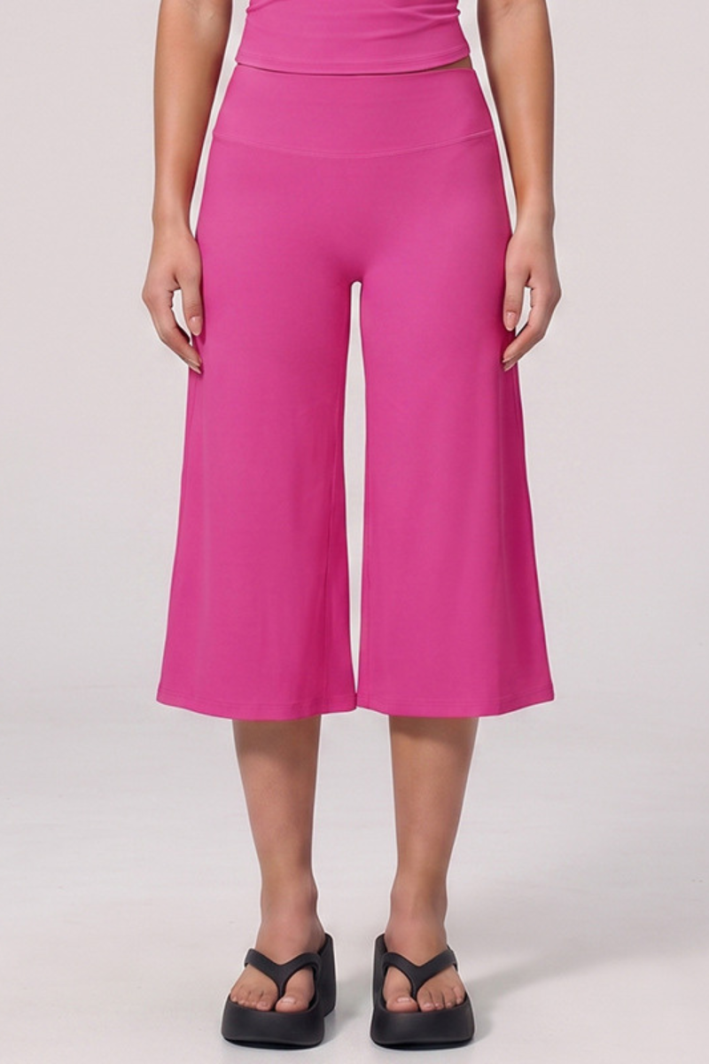 Women's Breathable Brushed Panel Seam Wide Capri Yoga Pants