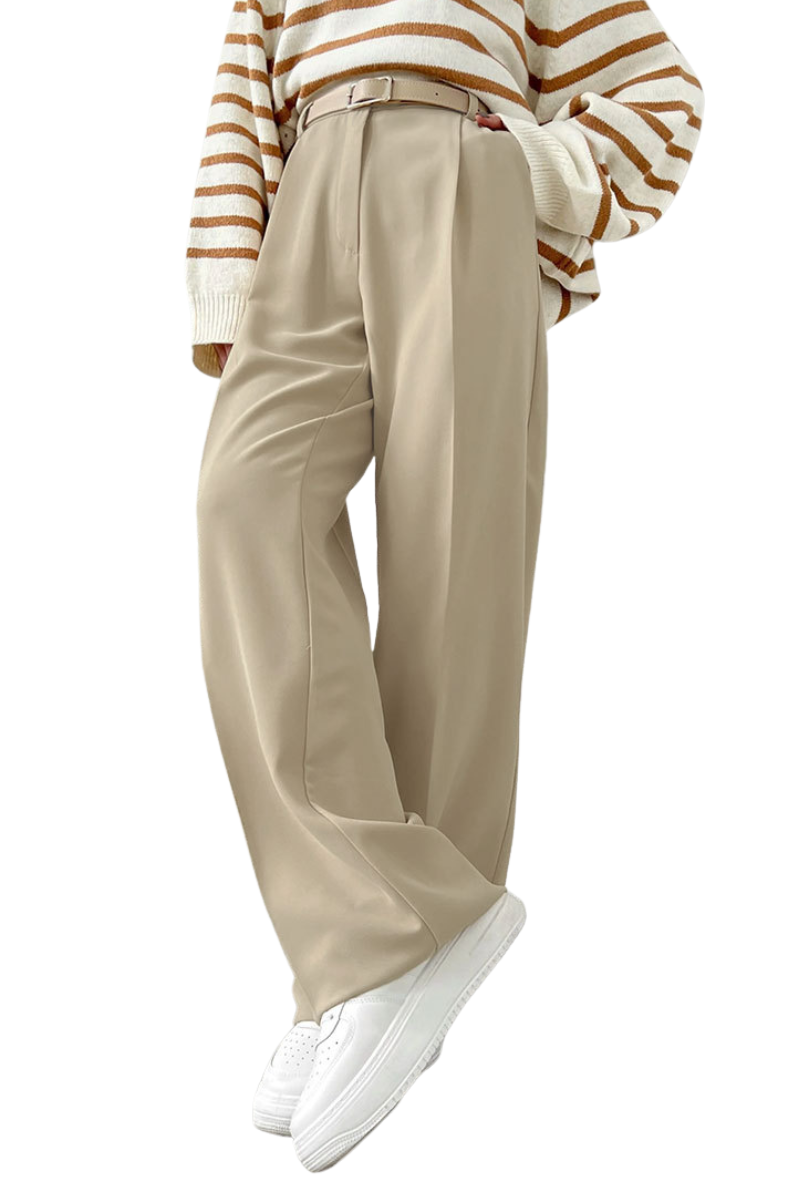 Loose, straight-cut, long trousers or suit pants