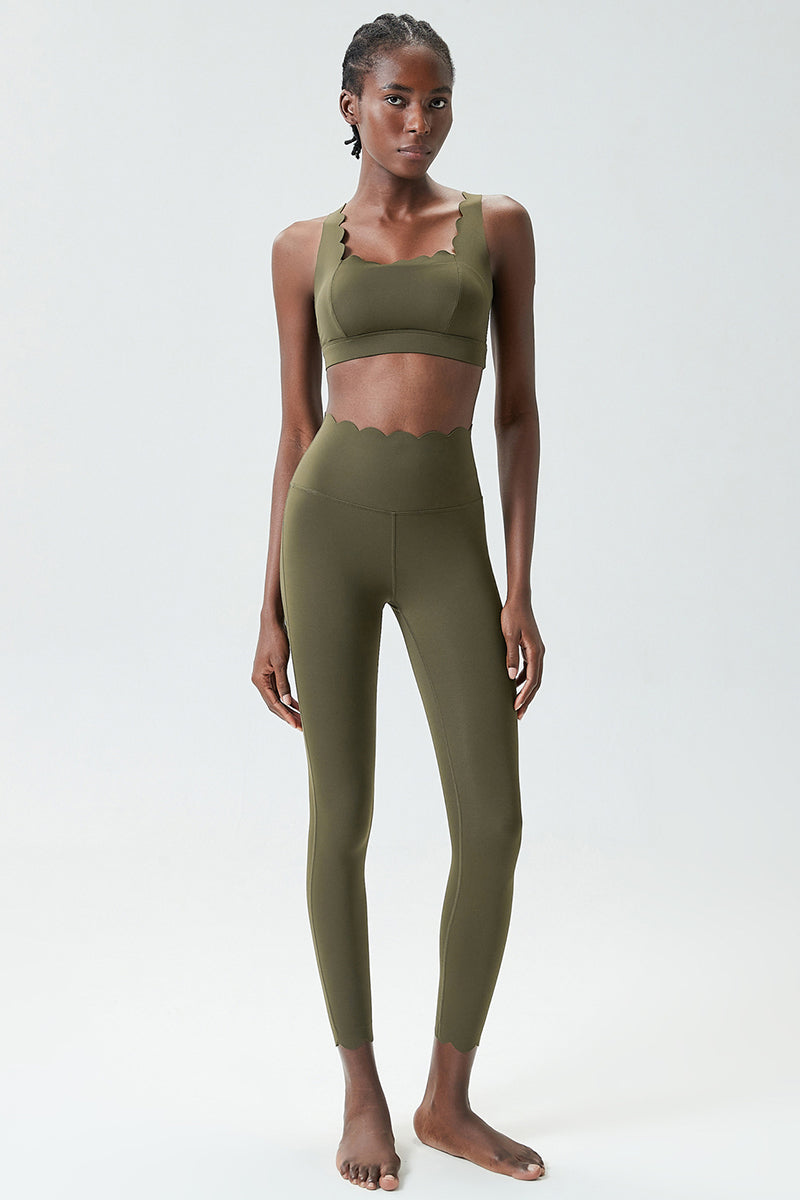 Women Wave Liquid Seamless High Stretch Midweight Yoga Set - Removable Cup Bra & Contoured Tights