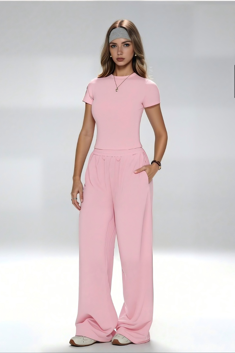Women's Short-sleeved top paired with wide-leg pants set