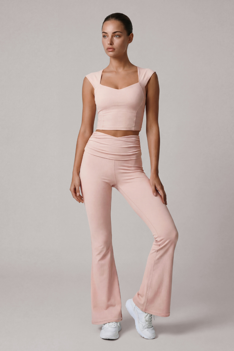 Women's Cropped Top And Pleated Waist Flare Pants Yoga Set