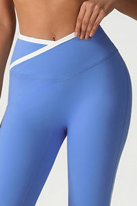 Trimmed crossover back bra & high waist sports leggings 2-piece set