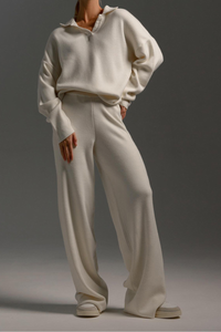 Polo-style knitted pullover shirt with long pants