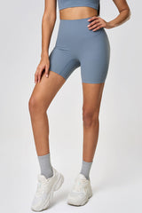 Women Vertical-Rib High-Rise Hip-Lifting T-Line-Free Yoga Fitness 3-Inch Shorts