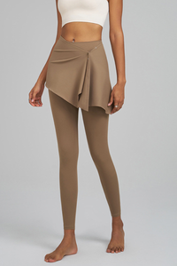 Women's body-hugging skirt pants