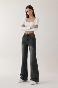 Women's Vintage Wash Stretch Straight Leg Jeans