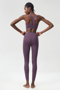 Women Wave Liquid Seamless High Stretch Midweight Yoga Set - Removable Cup Bra & Contoured Tights