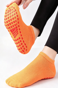 Women's Athletic Silicone Non-Slip Low-Cut Yoga Socks