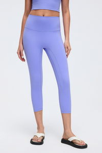Women's High-Waist Capri Yoga Leggings with Lifting Effect
