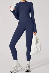 Women's long-sleeve sportswear set.