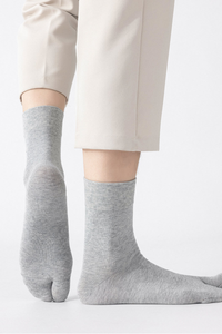 Men's Breathable Two-Toe Split Toe Crew Socks