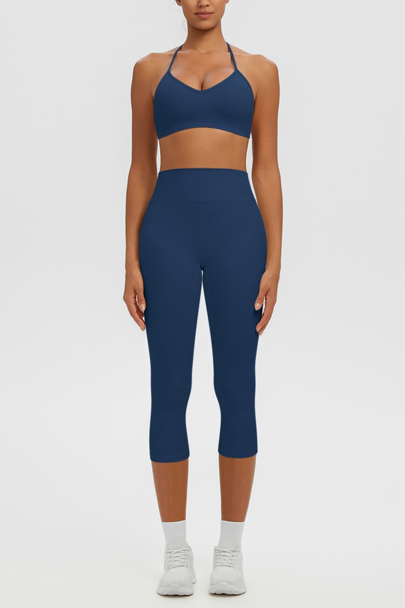 Women Halter V-neck Bra & High Waist Capri Leggings Yoga Set