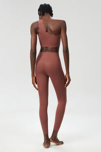 Women Wave Hem Liquid Yoga Set - One-Shoulder Bra & Sculpting Leggings