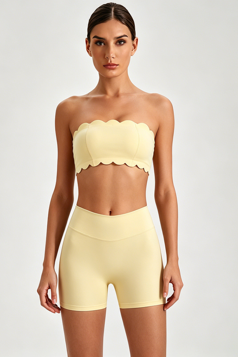 Women's Scalloped Strapless Bra And Shorts Workout Yoga Set