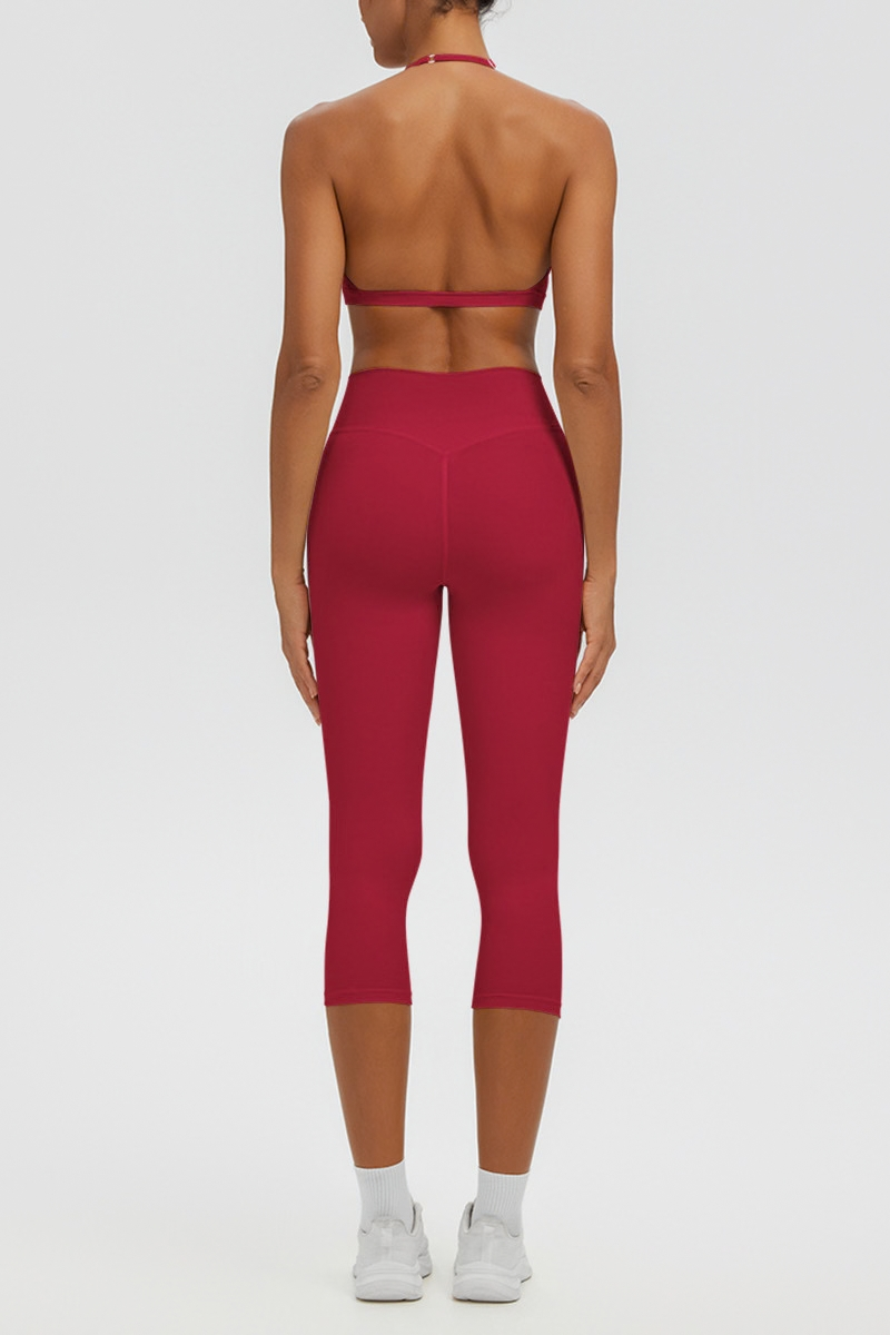 Women Halter V-neck Bra & High Waist Capri Leggings Yoga Set