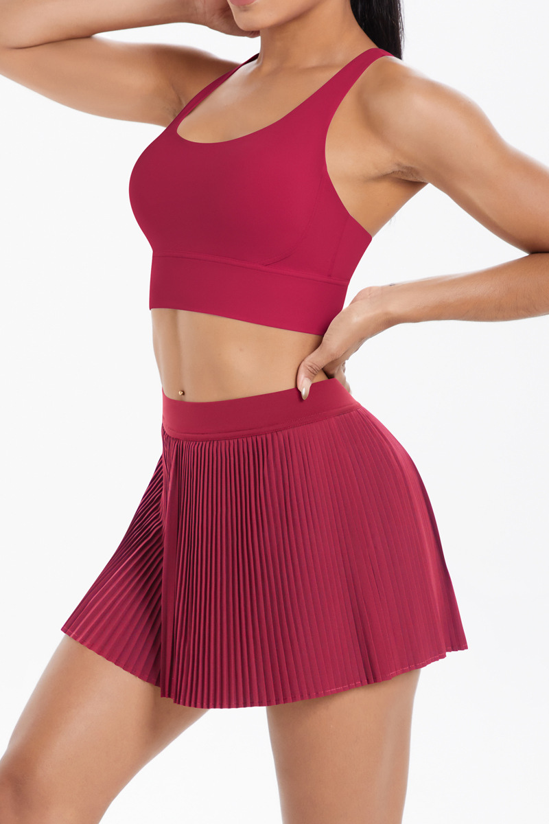 Women's Athletic Set:Cross Back Bra & Pleated Skirt