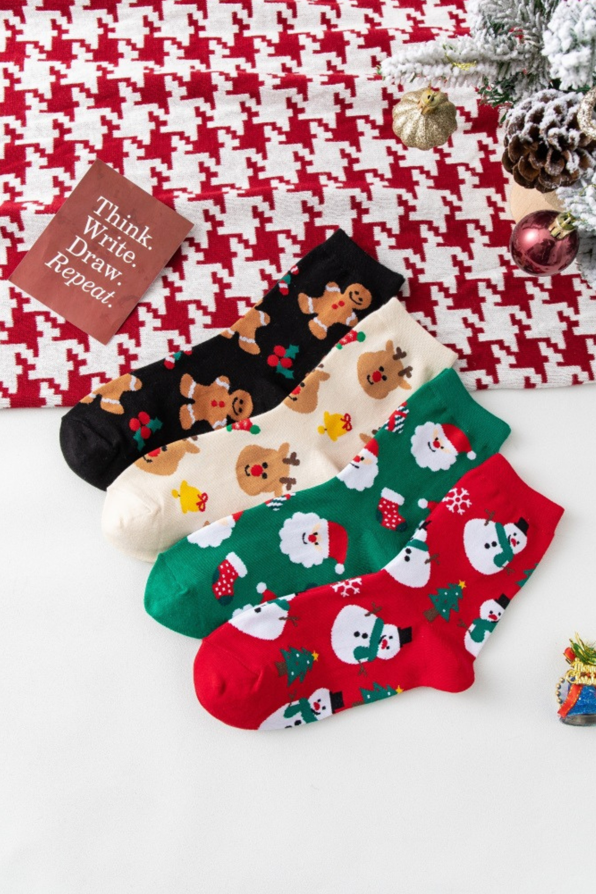 Women Christmas Reindeer Santa Snowman Print Mid Calf Socks