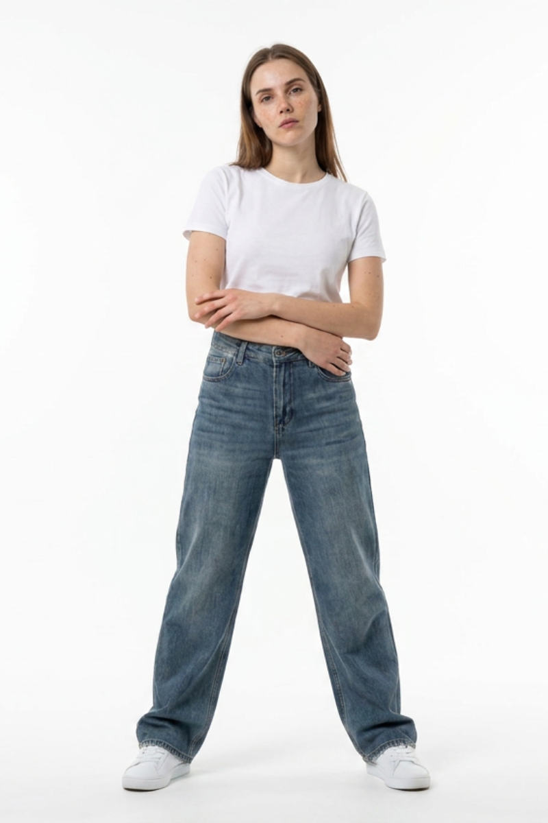 Women's 100% Cotton Dirty Washed Relaxed Straight Leg Jeans