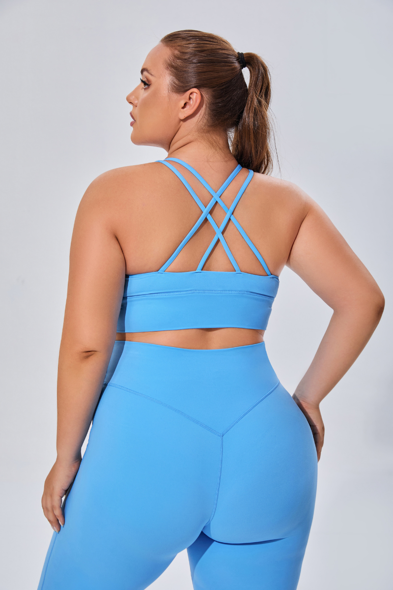 Plus Women's Sports Bra & Butt-Lifting Yoga Leggings Set