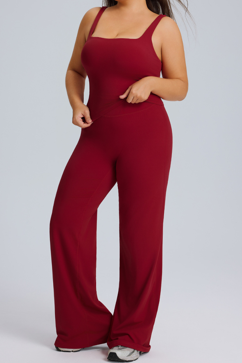 Plus Size Athletic Set :U-neckTank Top & Straight Leg Pants