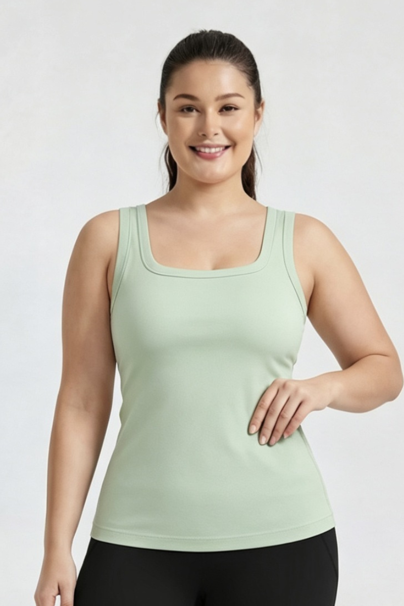 Plus Size Women's U Neck Wide Strap Fitted Yoga Tank Top