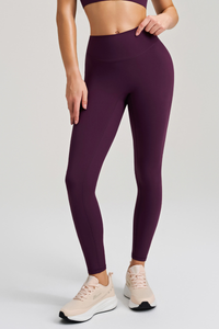 High-waist, seamless fitness pants