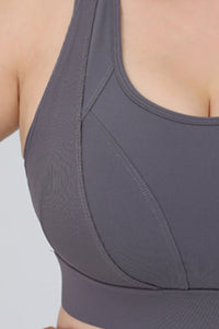 Plus Size Women's Cut-Out Crisscross Back Sports Bra