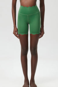Women Wave-Edged High-Waist Quick-Dry Tight-Fit Yoga Cycling Mid-Length Sports Shorts