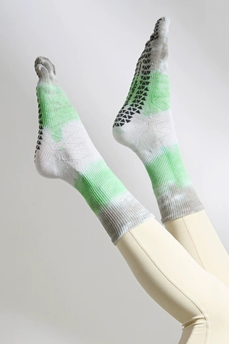 Women's Colorful Ombre Crew Yoga Grip Five-Toe Socks
