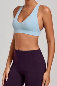 Women's Athletic Halterneck V-neck Cut Out Bra